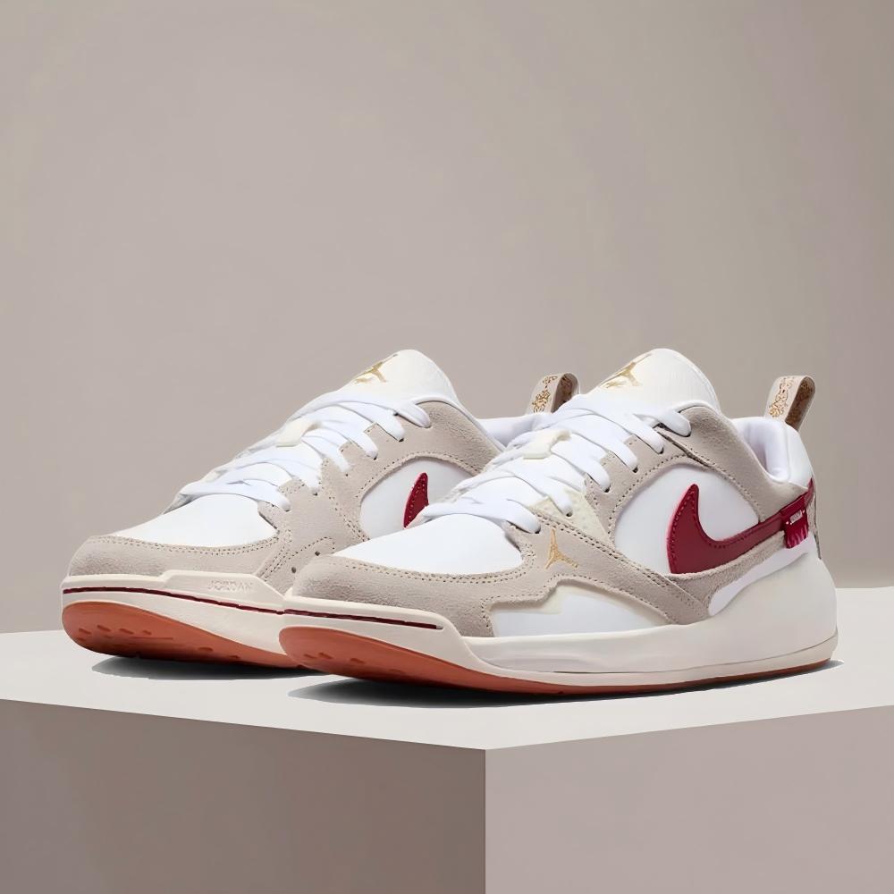 Women'S Shoes Nike Jordan - Damskie sneakersy Nike Jordan CMFT ERA