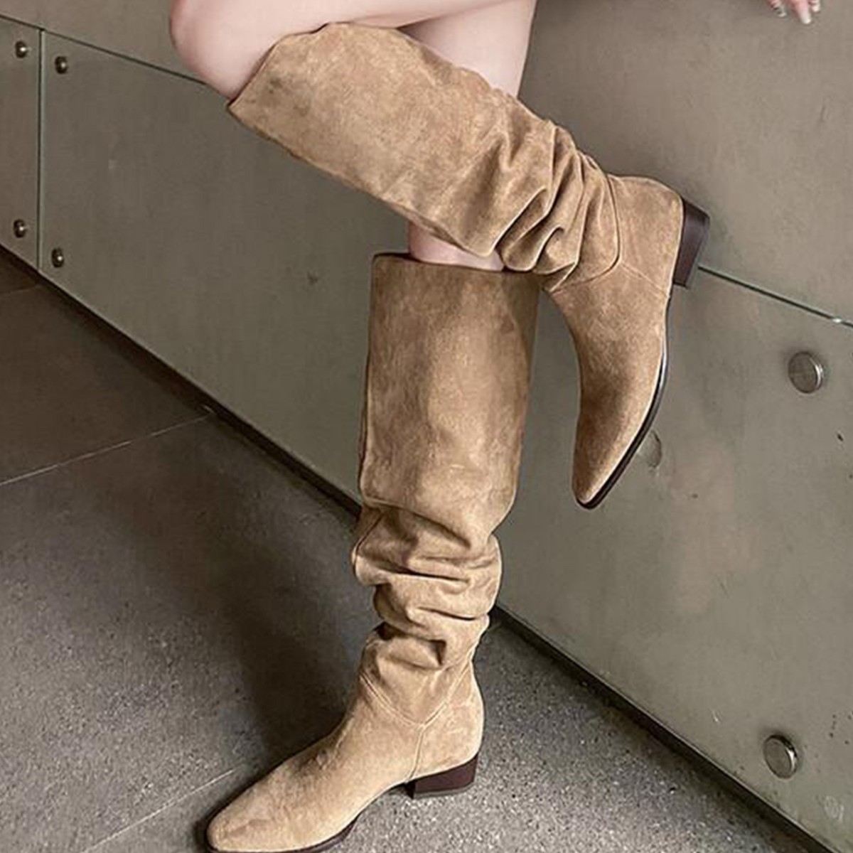 Damskie kozaki do kolan na sez – Sock Boot Women recenzja i cena